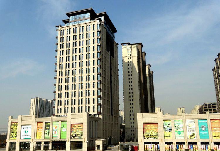 包頭明華學府商業(yè)街及金融大廈,項目選用公司沙漠棕麻荔枝面、光面,火燒面結合。6
